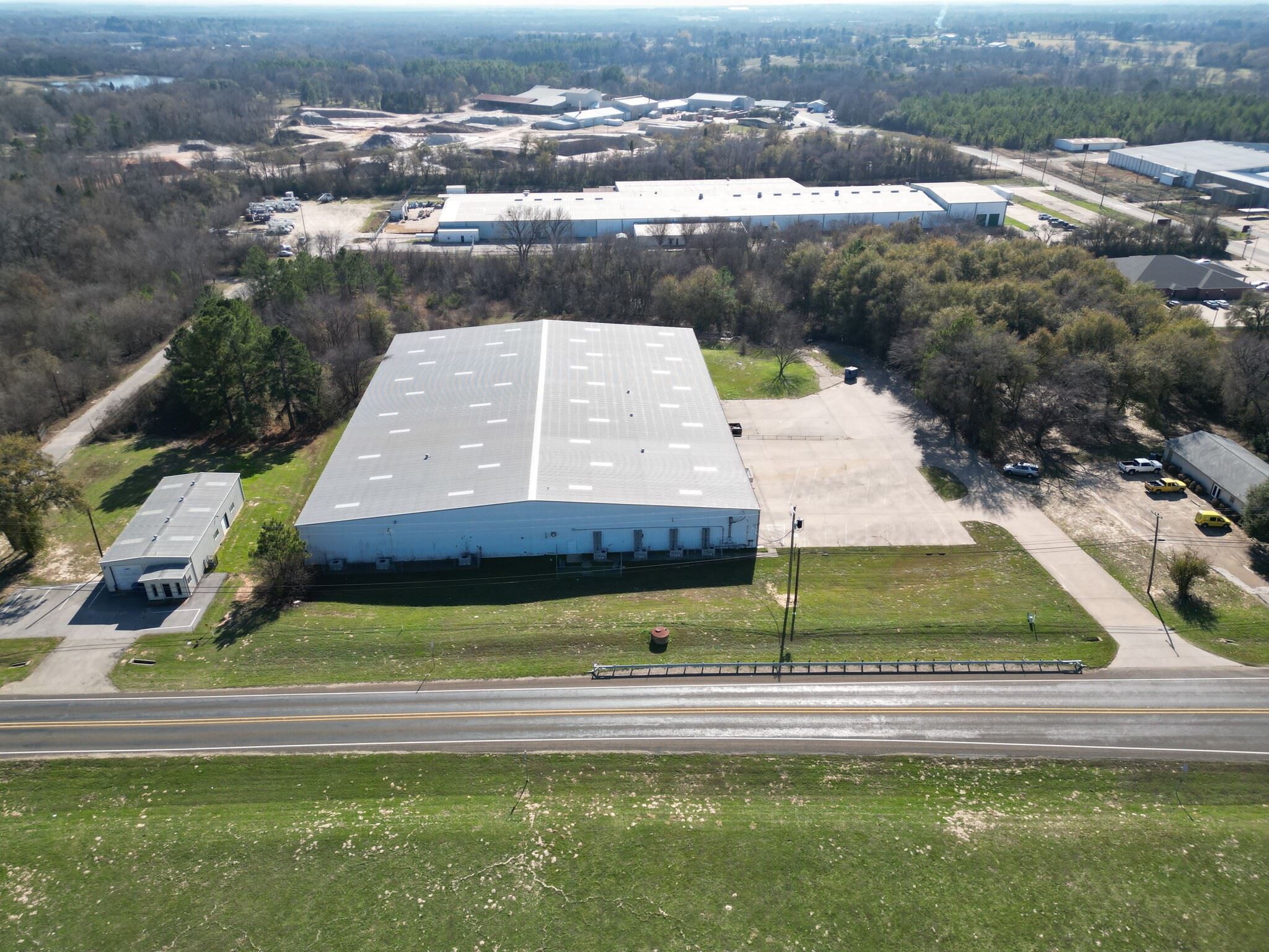 Aerial view of 2282 FM 2495.
